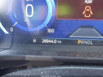 Ford Kuga III 2022 Ford Kuga 2022 r., 2,0L TITANIUM 2.0 Benzyna 250KM, zdjęcie 7