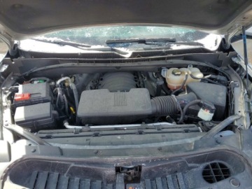  GMC Yukon Slt 2023 5.3 Benzyna 355KM, zdjęcie 10