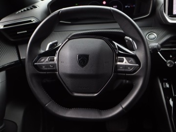 Peugeot 2008 II SUV Facelifting 1.2 PureTech 130KM 2024 Peugeot 2008 1.2 PureTech, Salon Polska, zdjęcie 18