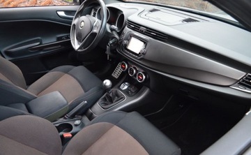 Alfa Romeo Giulietta Nuova II Hatchback 5d Facelifting 2.0 JTD 16v 150KM 2015 Alfa Romeo Giulietta 2,0 JTDM 150 km LED Klima..., zdjęcie 22