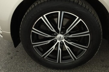 Volvo XC60 II Crossover D5 235KM 2020 Volvo XC60 D5 AWD, Salon Polska, 231 KM, 4X4, zdjęcie 11
