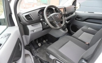Opel Vivaro C Kombi Long 1.5 102KM 2020 Opel Vivaro Bezwypadkowy Serwisowany 1-Wlasciciel Navi 9-Osobowy Pdc Tempo, zdjęcie 6