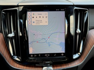 Volvo XC60 II Crossover Plug-In Facelifting 2.0 T8 455KM 2023 Volvo XC 60 INSCRIPTION panorama ful led, zdjęcie 14