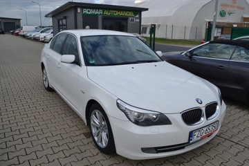 BMW Seria 5 E60 Touring 525 i 218KM 2008 BMW 525I