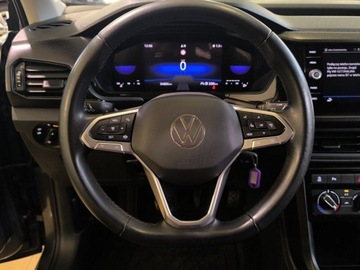 Volkswagen T-Cross SUV 1.0 TSI 110KM 2023 Volkswagen T-Cross Life 1.0 TSI 110 KM Salon PL Aktywny Tempomat Klimat, zdjęcie 11