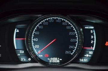 Volvo XC60 I SUV Facelifting 2.0 D4 DRIVE-E 181KM 2014 ZAREJESTROWANE 2.0D4 181KM LIFT LED SERWIS NAVI KAMERA GRZ.FOTELE GWARANCJA, zdjęcie 30