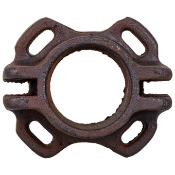 КОРПУС ВОМ C-330 КРЫШКА ВАЛА C330 50023000