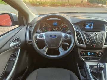 Ford Focus III Hatchback 5d 1.6 Duratec 125KM 2013 Ford Focus 1.6i (125PS) KlimaTronik, Elektryka,, zdjęcie 23