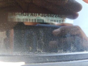 Jeep Grand Cherokee IV 2018 Jeep Grand Cherokee 2018 r., 3,6L LAREDO od ubezpieczalni 3.6 Benzyna 295KM, zdjęcie 11