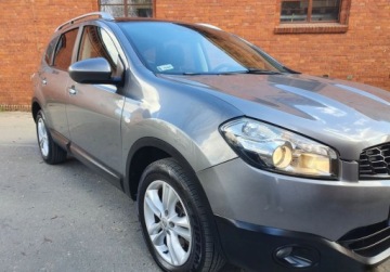 Nissan Qashqai I Crossover Facelifting  1.6 dCi 130KM 2012 Nissan Qashqai2 Panorama 7-osobowy GetHelp 1.6 Diesel 130KM, zdjęcie 1