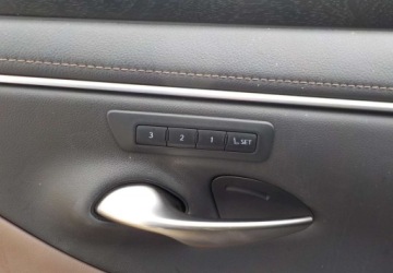 Lexus ES VII (XV70) Sedan Facelifting 300h 218KM 2023 Lexus ES Okazja 2.5 Hybryda 218KM, zdjęcie 27