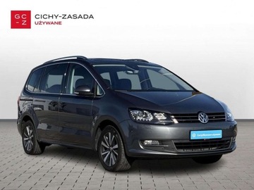 Volkswagen Sharan II Van Facelifting 1.4 TSI 150KM 2021 Volkswagen Sharan Highline Panorama Hak Tempomat ACC 7os Serwis ASO, zdjęcie 6