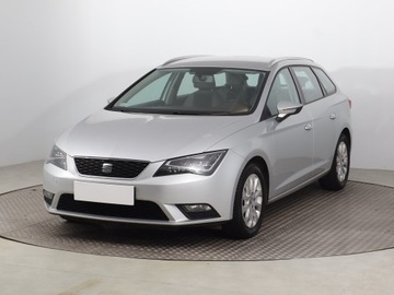 Seat Leon III ST 1.6 TDI CR 105KM 2015 Seat Leon 1.6 TDI, Salon Polska, Serwis ASO, zdjęcie 1