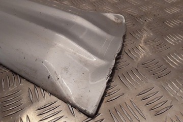 LIŠTA PŘEDNÍCH LEVÝCH DVEŘE MITSUBISHI PAJERO III (V7_W V6_W) MR47857