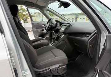 Opel Zafira C Tourer Facelifting 1.6 Turbo 136KM 2018 Opel Zafira salon PL 1,6 automoat 7 osobowa 1.6 Benzyna 136KM, zdjęcie 23