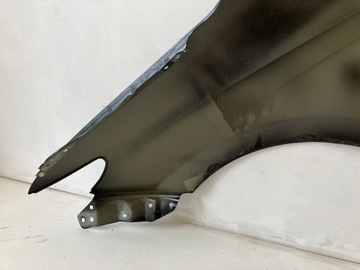 AURIS II BLATNÍK PŘEDNÍ PRAVÝ 209