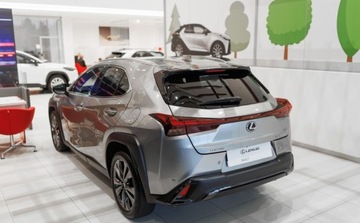 Lexus UX Crossover Facelifting 2.0 300h 199KM 2024 Lexus UX 300h F Sport Design 2.0 Hybryda 199KM, zdjęcie 3