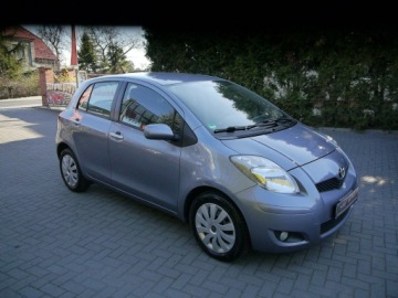 Toyota Yaris II Hatchback 5d 1.33 Dual VVT-i 101KM 2011 Toyota Yaris 1.3 Stan b.dobry Bez rdzy i korozji!!, zdjęcie 12