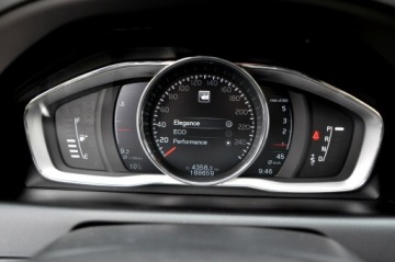 Volvo XC60 I SUV Facelifting 2.0 D4 DRIVE-E 190KM 2017 Volvo XC 60 2,0 190KM D4 Automat Navi Skóra, zdjęcie 22