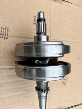 Вал Ямаха YZF 250 02-08