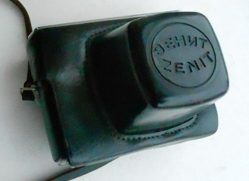Кожаный чехол для фотоаппарата ЗЕНИТ, оригинал, СССР.