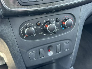 Dacia Sandero II Hatchback 5d Facelifting 1.0 SCe 73KM 2019 Dacia Sandero 1.0 SCe 73KM 2019r. krajowy,, zdjęcie 13