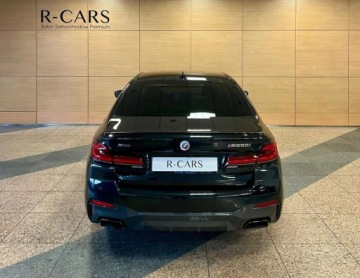 BMW Seria 5 G30-G31 M5 Limuzyna Facelifting 4.4 M550i 530KM 2022 BMW Seria 5 Pelna oferta na R-CARS.pl 4.4 Benzyna 530KM, zdjęcie 3