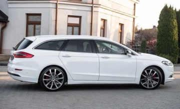 Ford Mondeo V Kombi 2.0 TDCi 180KM 2018 Ford Mondeo SW 2.0TDCI 180KM FullLedy Navi Camera Automat Alu 20 VAT 23, zdjęcie 13