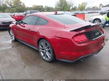 Ford Mustang VI Fastback Facelifting 5.0 Ti-VCT 450KM 2023 Ford Mustang GT Premium Fastback 2023 5.0l 5.0 Benzyna 450KM, zdjęcie 3