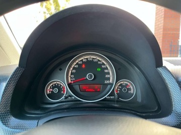 Volkswagen up! Hatchback 5d Facelifting 1.0 75KM 2018 Volkswagen up 1.0 benzyna 75 KM automat bialy dach zarej w PL zamiana, zdjęcie 8