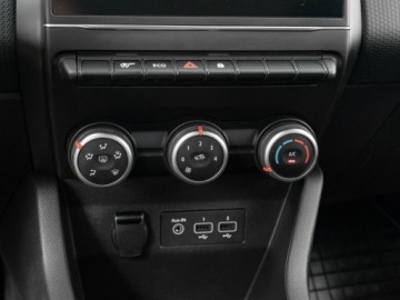 Renault Clio V Hatchback 5d 1.0 TCe 90KM 2022 Renault Clio WJ5637L#1.0 TCe Equilibre LED Cz.cof, zdjęcie 18