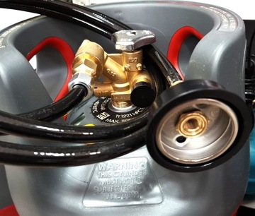 Комплект заправки газового баллона GasBank DISH M10, шланг 1,5 м, разъем 3/4, кемпер