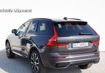 Volvo XC60 II Crossover Facelifting 2.0 B5 250KM 2025 Volvo XC 60 B5 Hybrid ULTRA DARK 25014KM Salon POLSKA I Wlasciciel Gwaranc, zdjęcie 2