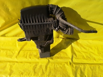 KIA VENGA 09- POUZDRO FILTRU VZDUCHU 1.4 16V KOMPLET