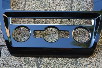 ДЕКОР РАМА РАДИО VW JETTA 5C6858069F