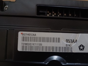 DODGE RAM 2020 PŘÍSTROJOVÁ DESKA BUDÍK