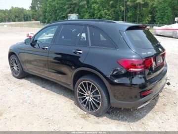 Mercedes GLC C254/X254 2022 Mercedes-Benz GLC 2022 MERCEDES-BENZ GLC 300 SUV 2.0 Benzyna 255KM, zdjęcie 3