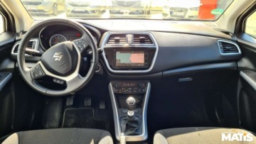 Suzuki SX4 II S-cross Facelifting 1.4 BOOSTERJET 140KM 2018 Suzuki SX4 S-Cross 1.4T 140KM manual Navi czujniki xenony Navi tempomat 1.4, zdjęcie 33