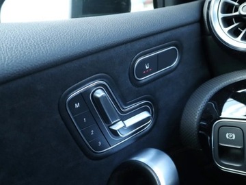 Mercedes Klasa A W177/V177 Hatchback AMG Facelifting 2.0 A45S 421KM 2025 A Klasa 45 S AMG 4-Matic 2.0 (421KM) 2025, zdjęcie 4