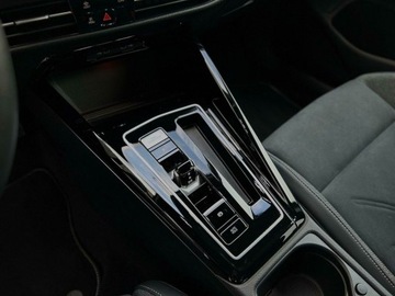 Volkswagen Golf VIII Variant 1.5 eTSI 150KM 2024 Volkswagen Golf 1.5 Benzyna 150KM, zdjęcie 14