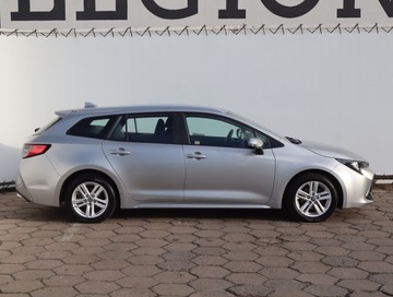 Toyota Corolla XII TS Kombi 1.8 Hybrid 122KM 2022 Toyota Corolla 1.8 Hybrid, Salon Polska, zdjęcie 5