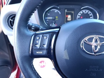 Toyota Yaris III 2017 Toyota Yaris Hybrid 100 Premium EU6 III (2011-2019, zdjęcie 30