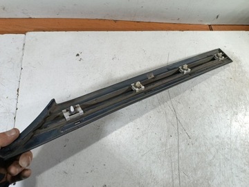 LIŠTA BLATNÍKU PRAVÝ ZADNÍ C755 MERCEDES W204 A2036903882