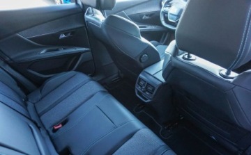 Peugeot 3008 II Plug-In Hybrid Facelifting 1.6 HYBRID 225KM 2023 Peugeot 3008 Peugeot 3008 Allure Pack PHEV 225km 1.6 Hybryda Plug-in 225KM, zdjęcie 31