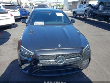 Mercedes Klasa E W213 2022 Mercedes-Benz Klasa E 350 2022 2.0l 2.0 Benzyna 255KM, zdjęcie 7