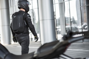 РЮКЗАК SHIMA AYRO Рюкзак для мотоцикла с мягкой подкладкой, черный, 24 л