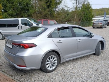 Toyota Corolla XII Sedan Facelifting 1.5 VVT-i 125KM 2023 Toyota Corolla Kamera ,Led , Bezwypadkowa Corolla, zdjęcie 9