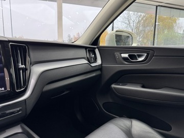Volvo XC60 II 2021 Volvo XC 60 B4 Momentum PRO / 1 właściciel / Salon, zdjęcie 24
