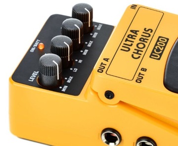 Гитарный эффект Behringer UC200 Ultra Chorus