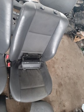 Сиденья универсал Е46, черная кожа, боковины дивана